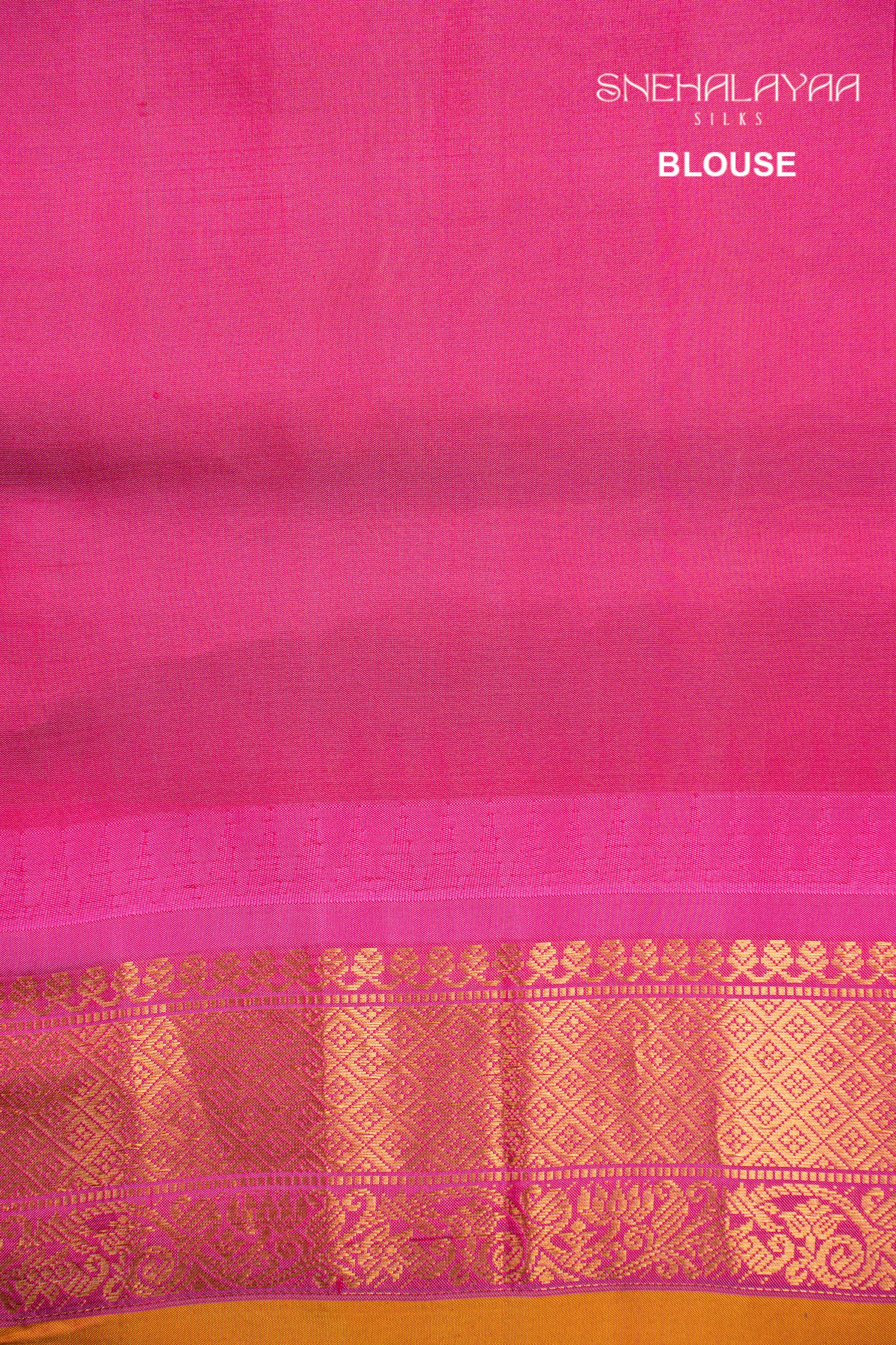 Chartreuse Green Gadwal Silk Cotton Saree