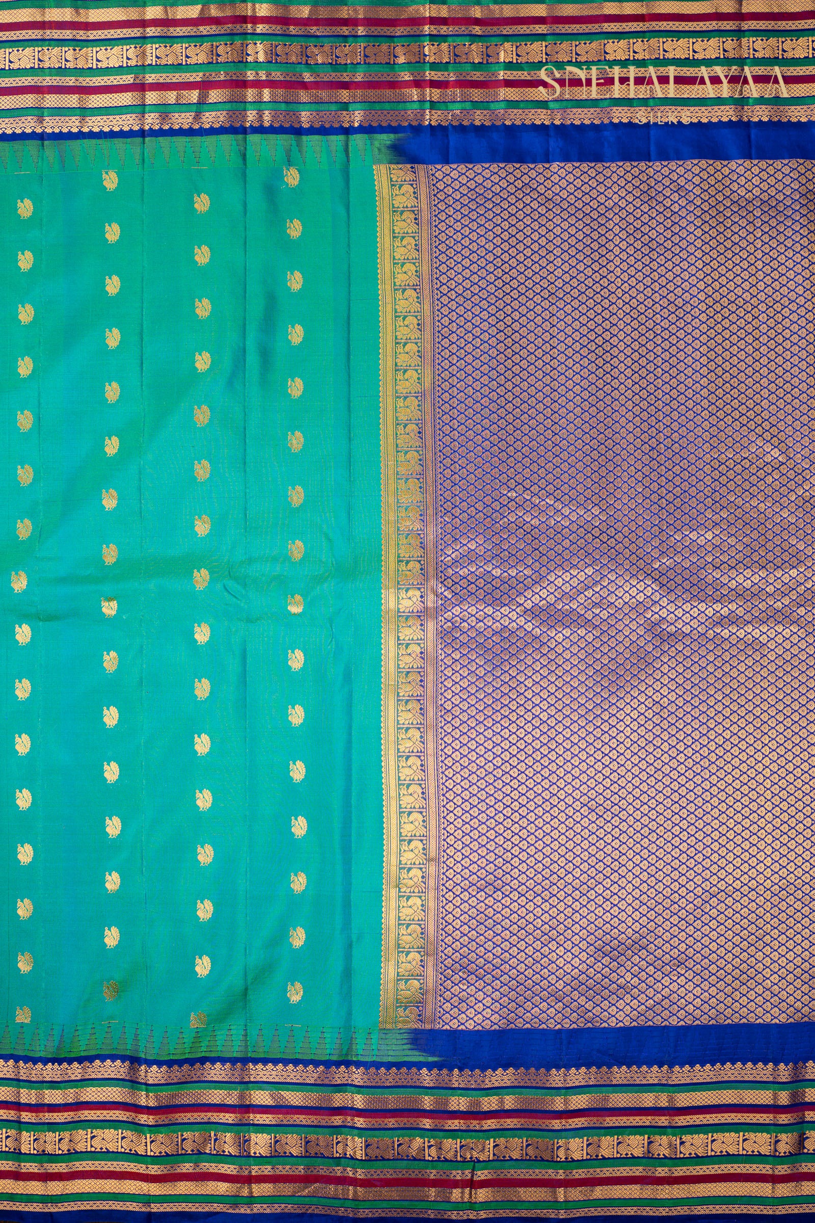 Peacock Green Gadwal Silk Saree
