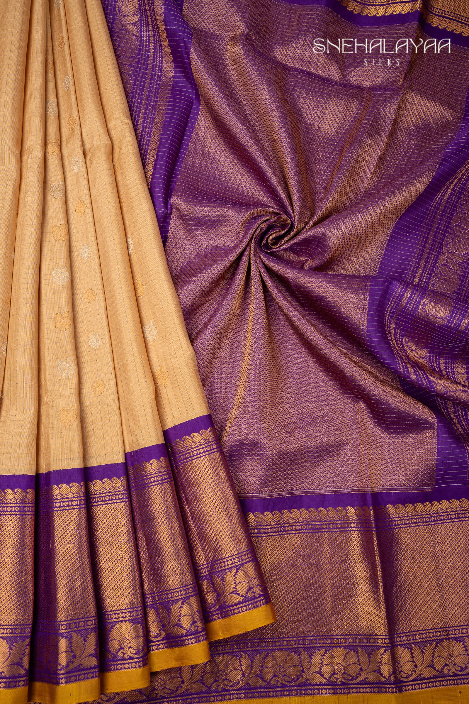 Beige Gadwal Silk Saree