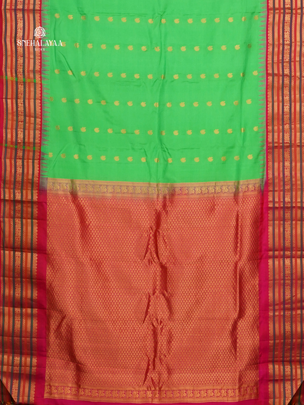 Green Gadwal Silk Saree