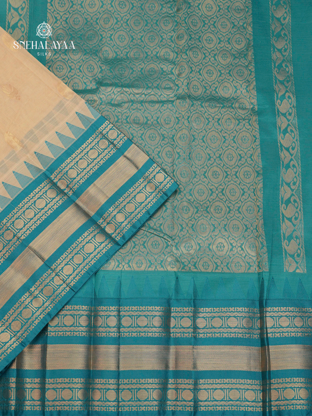 Cream Gadwal Cotton Saree Without Blouse