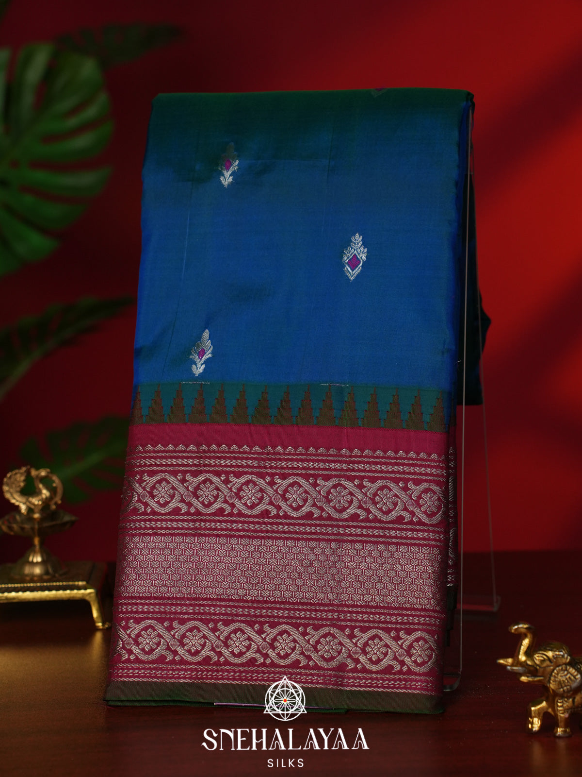 Ink Blue Gadwal Silk Saree