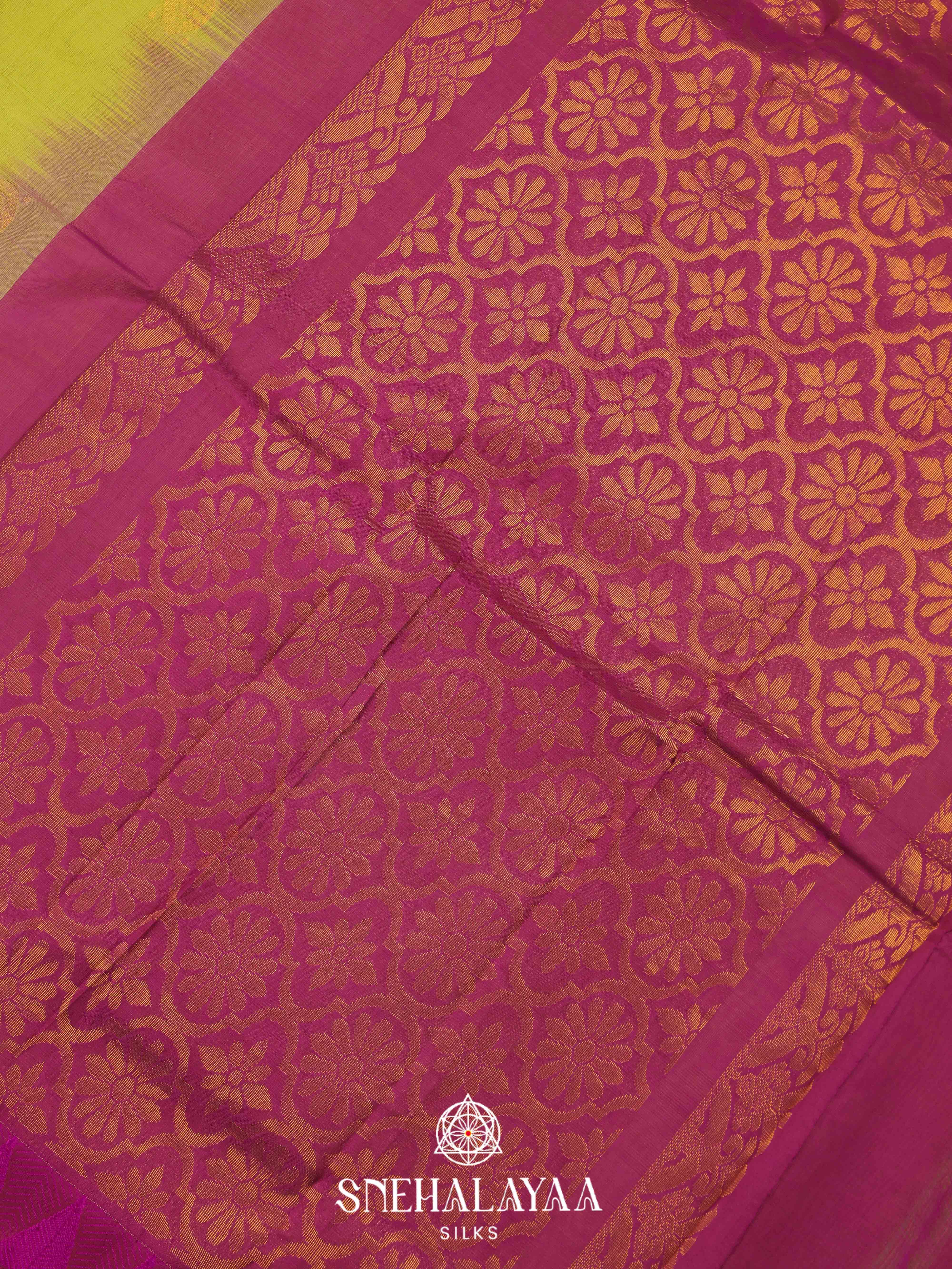 Mehendi Green Gadwal Cotton Saree
