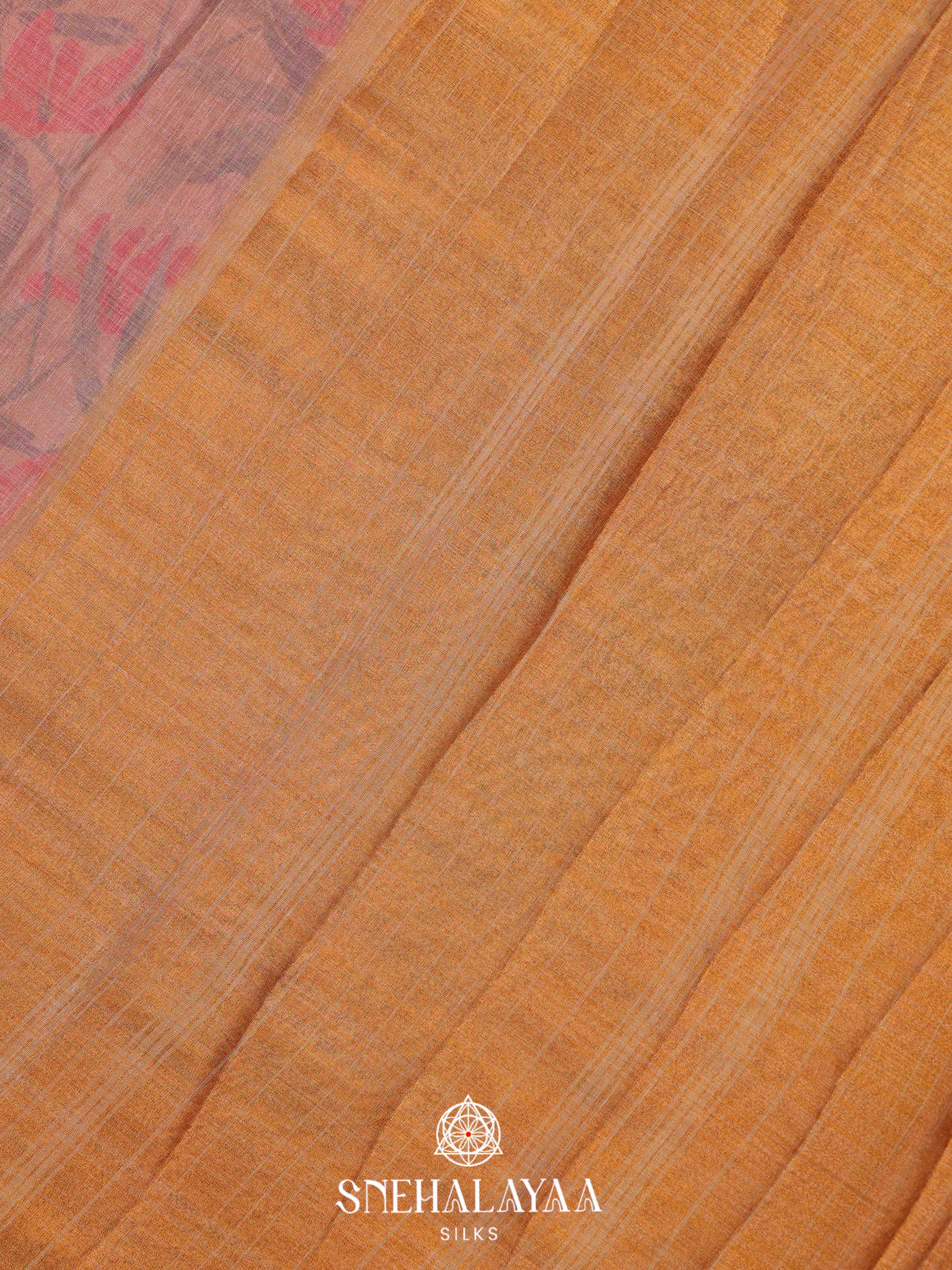 Peach Linen Saree