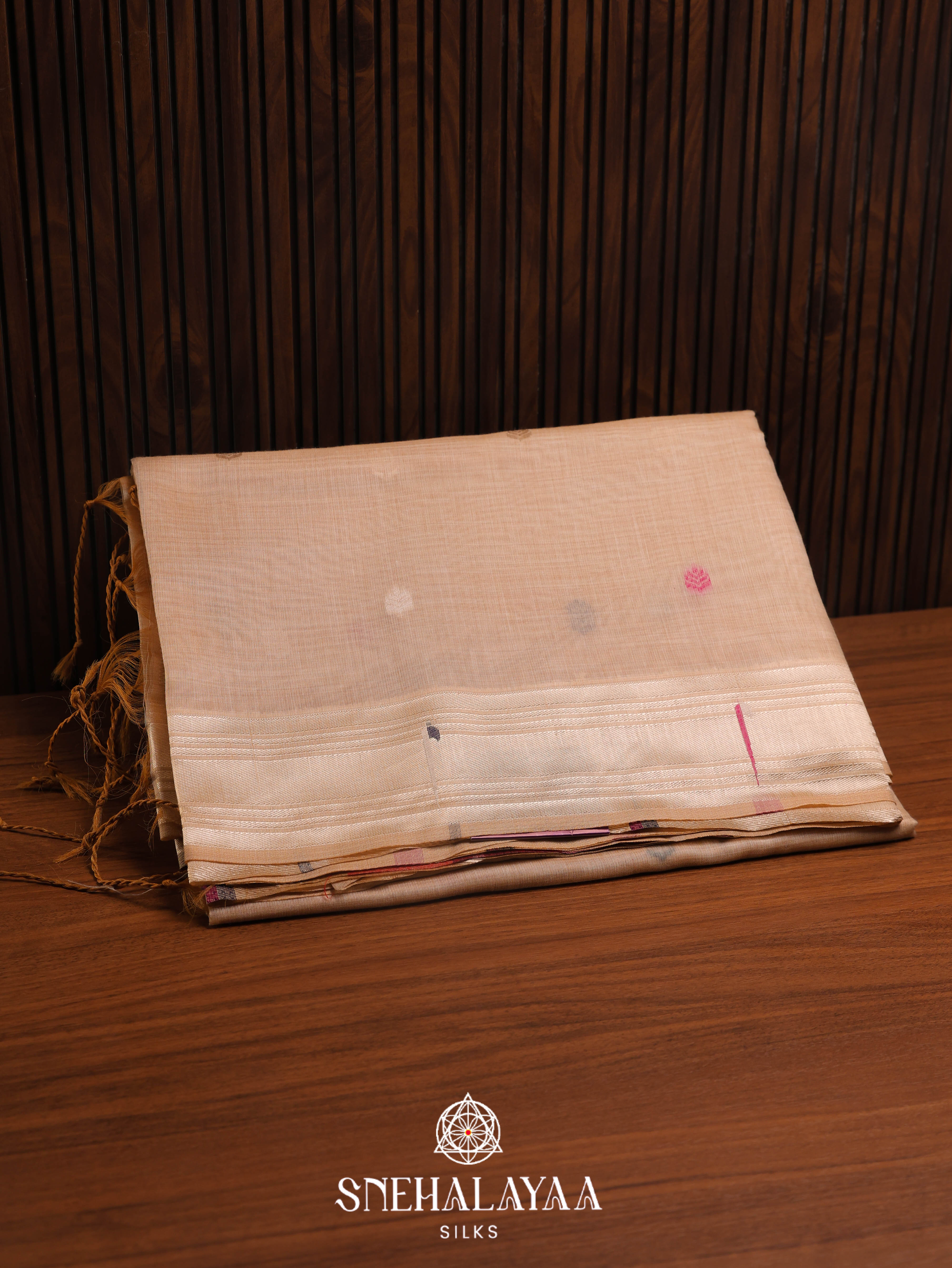 Soft Beige Munga Cotton Saree