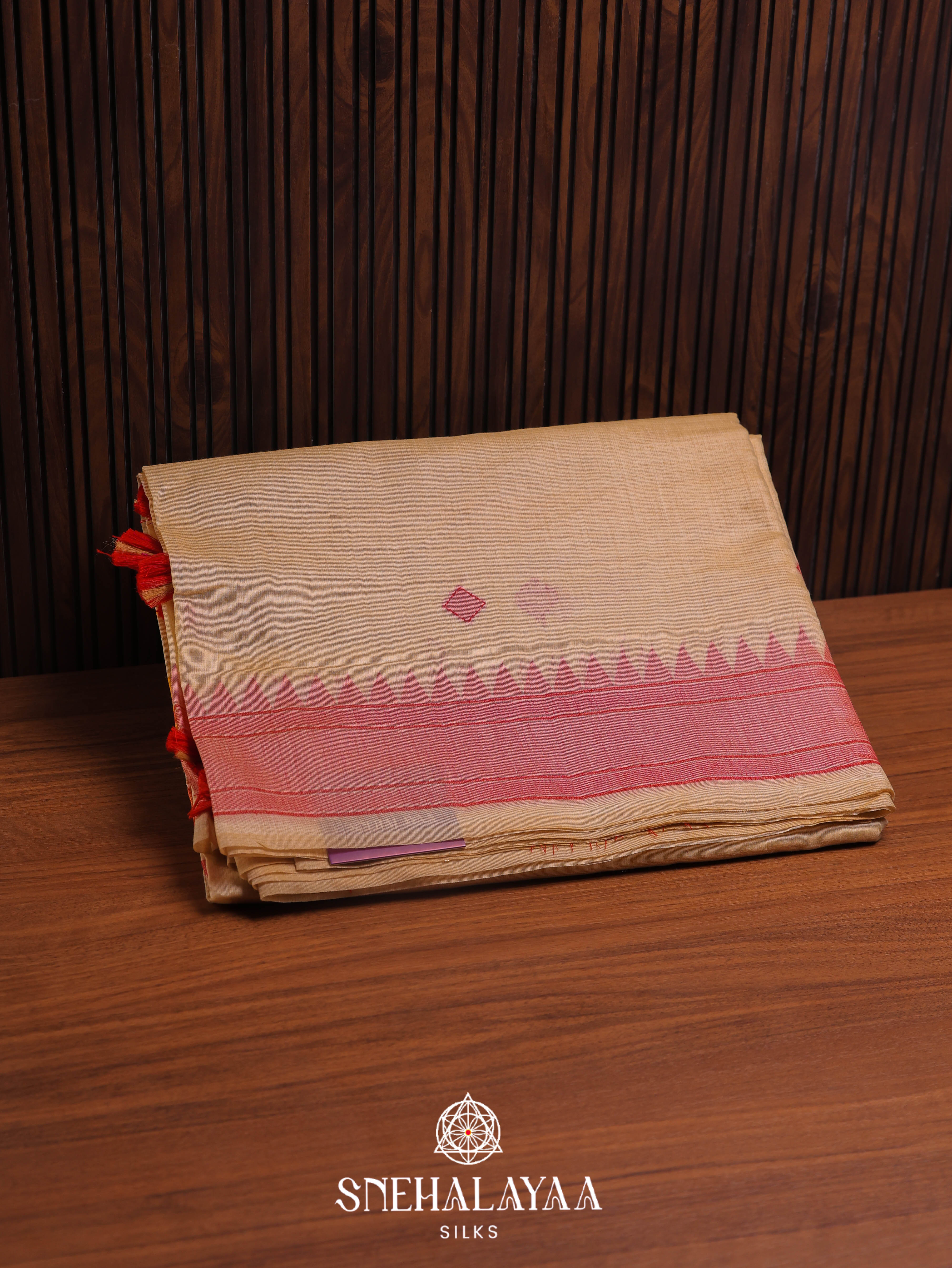Soft Beige Munga Cotton Saree