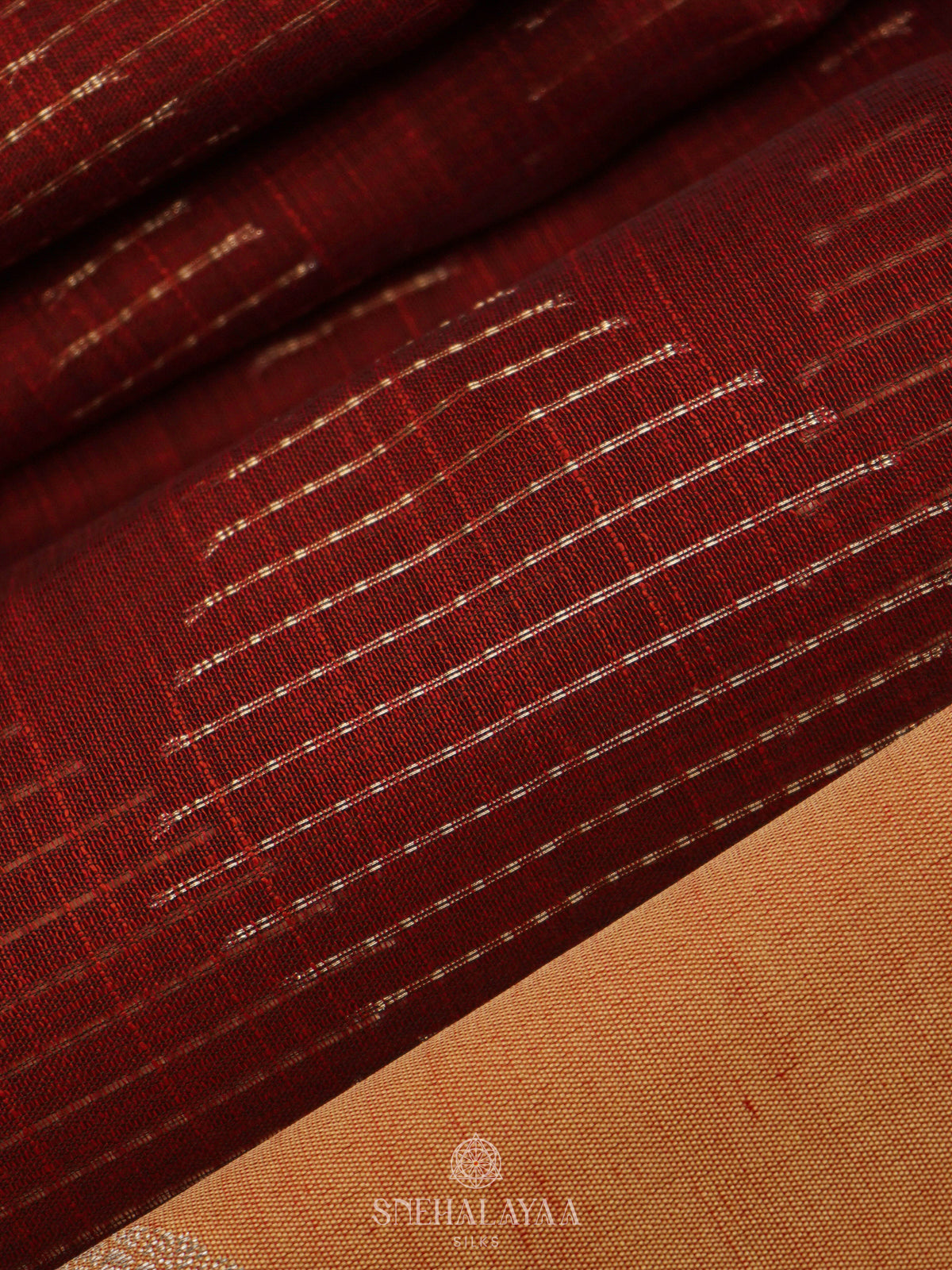 Maroon Linen Saree