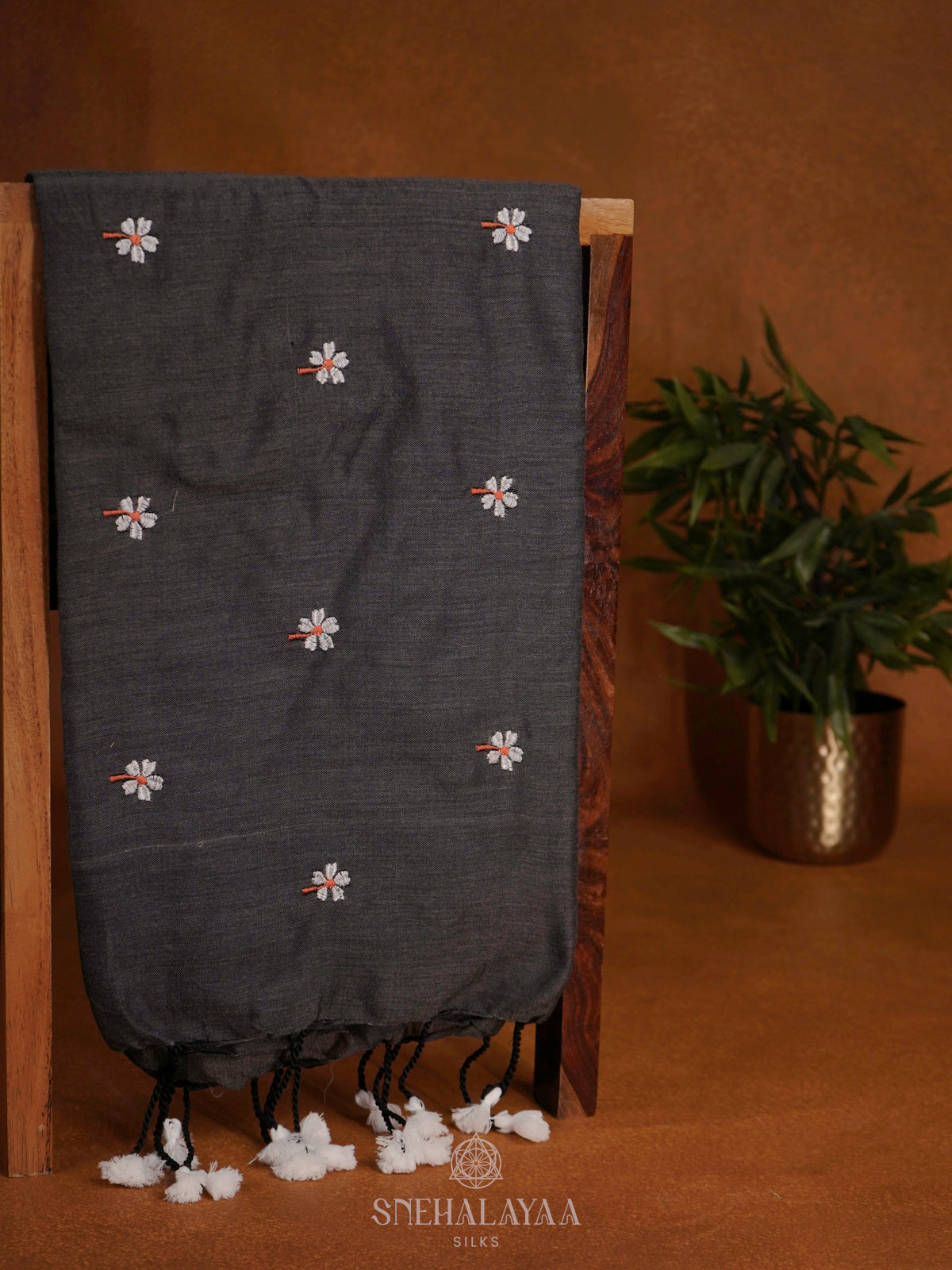 Grey Mul Cotton Saree