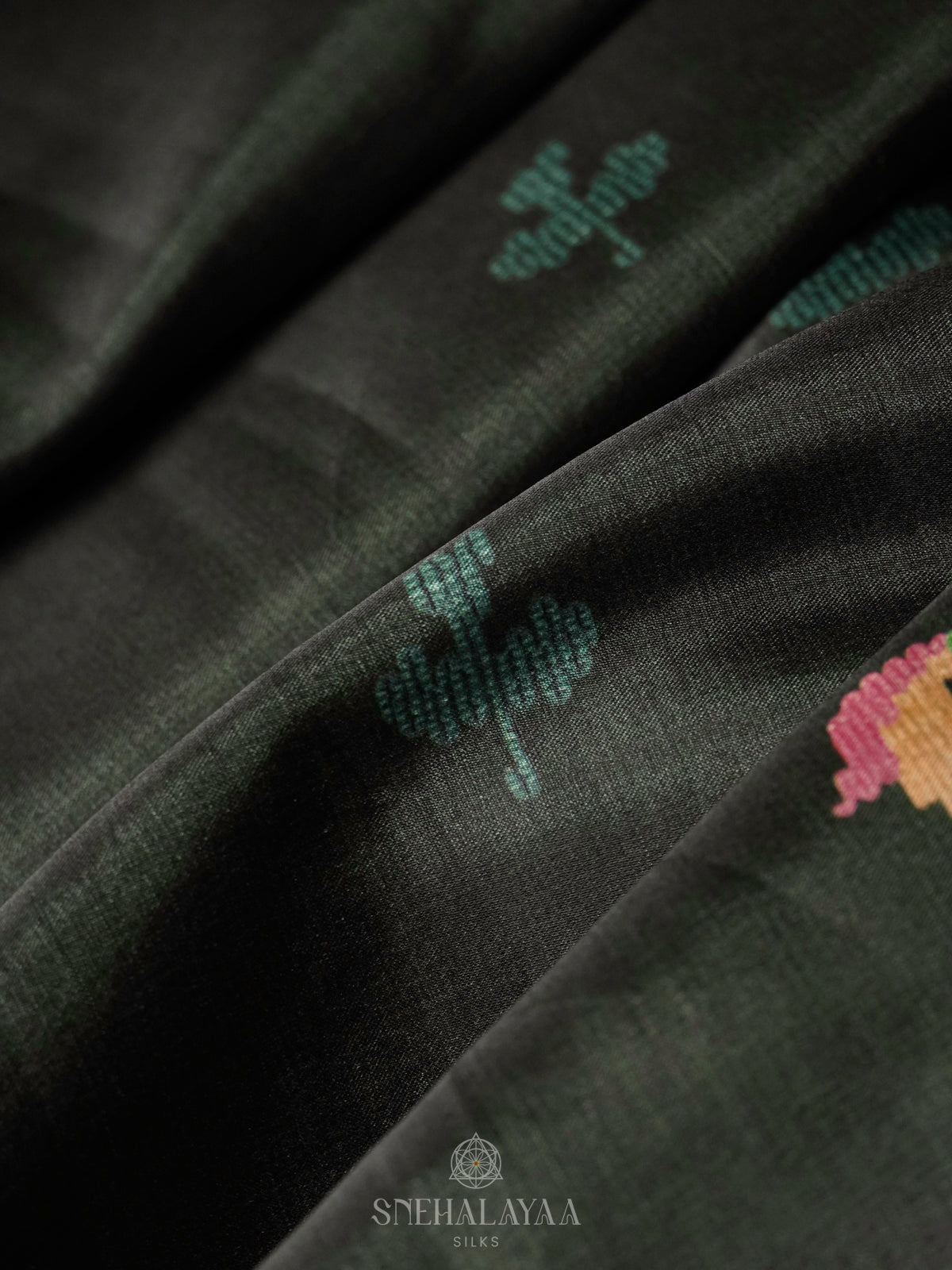 Black Floral Tussar Saree