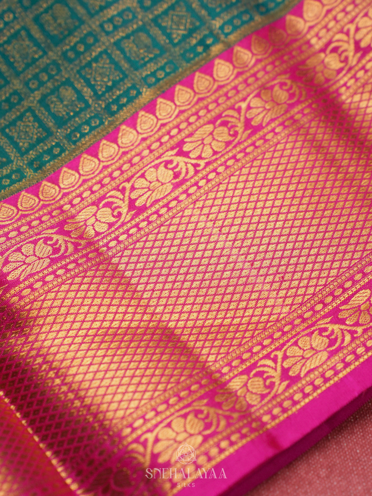 Bottle Green Kanjivaram Silk Saree