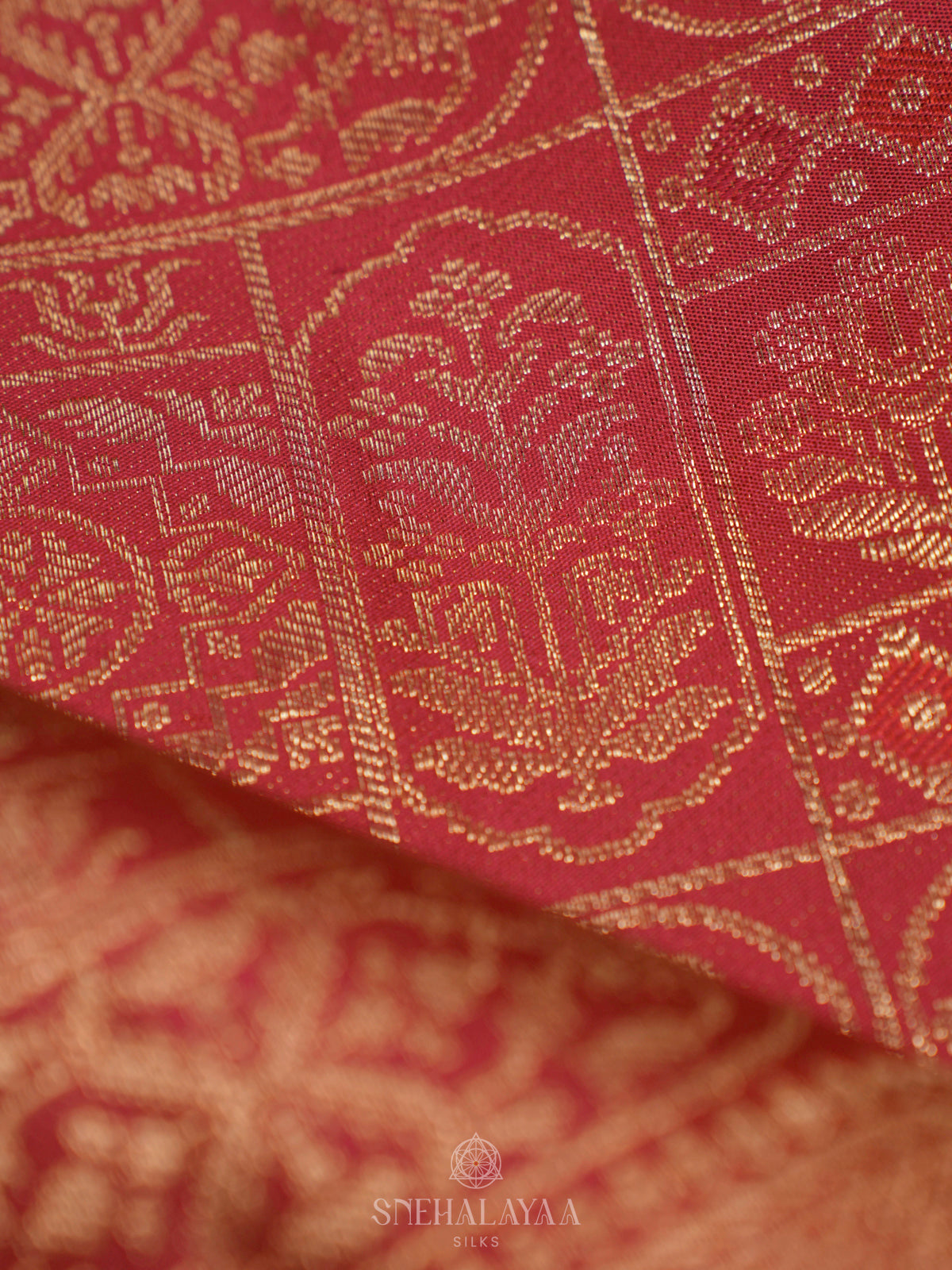 Chill Red Kanjivaram Silk Saree