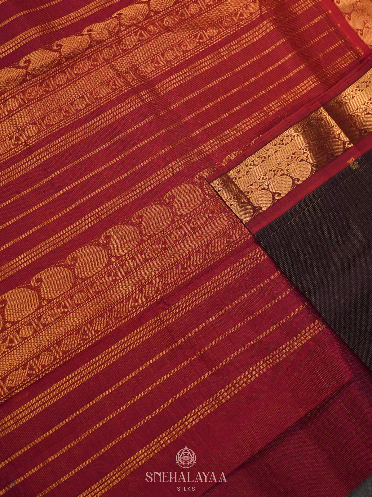 Brown  Vaira Oosi Kanchi Silk Cotton Saree