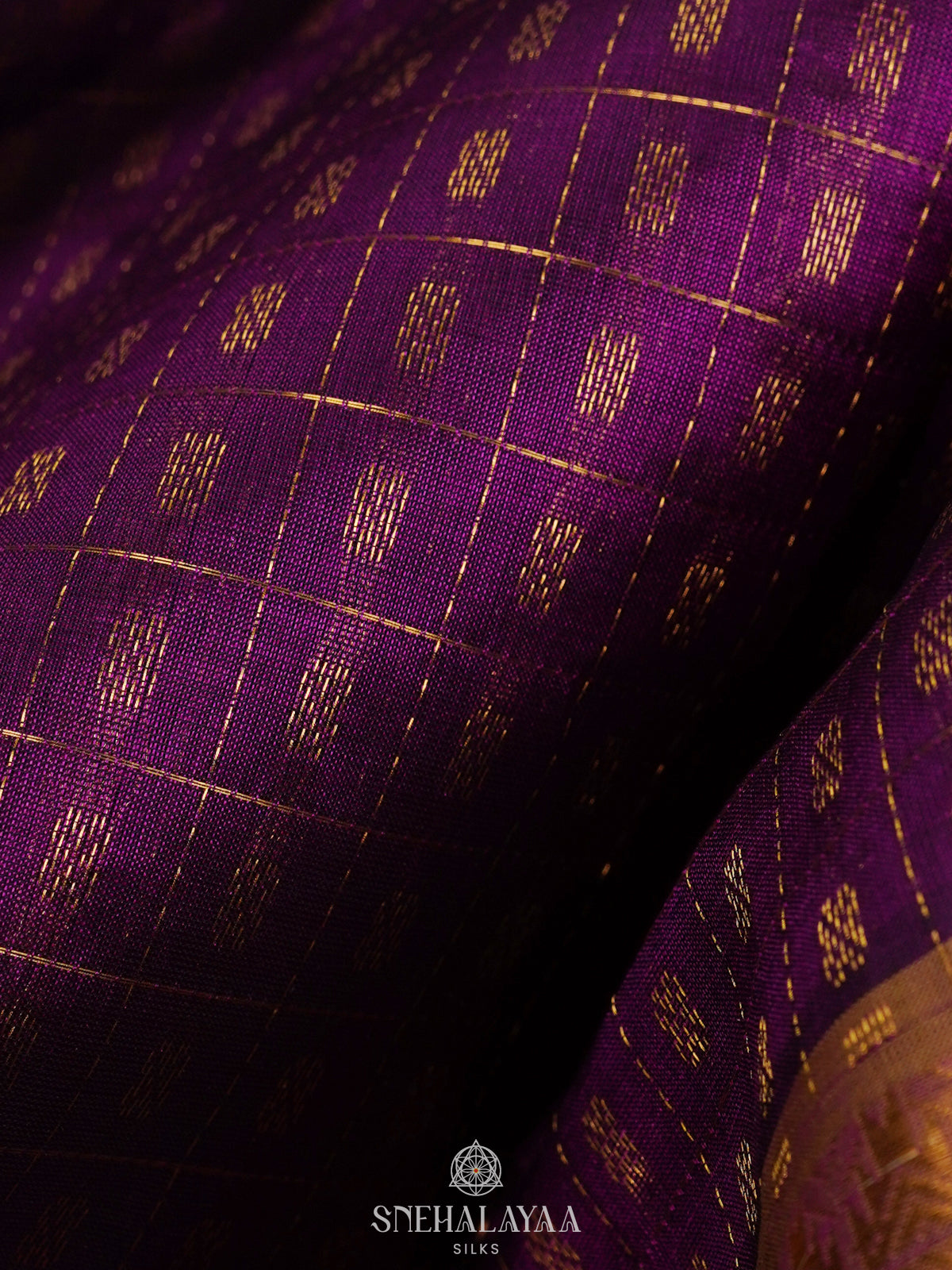 Magenta Kanchi Silk Cotton Saree with 1000 Buttas