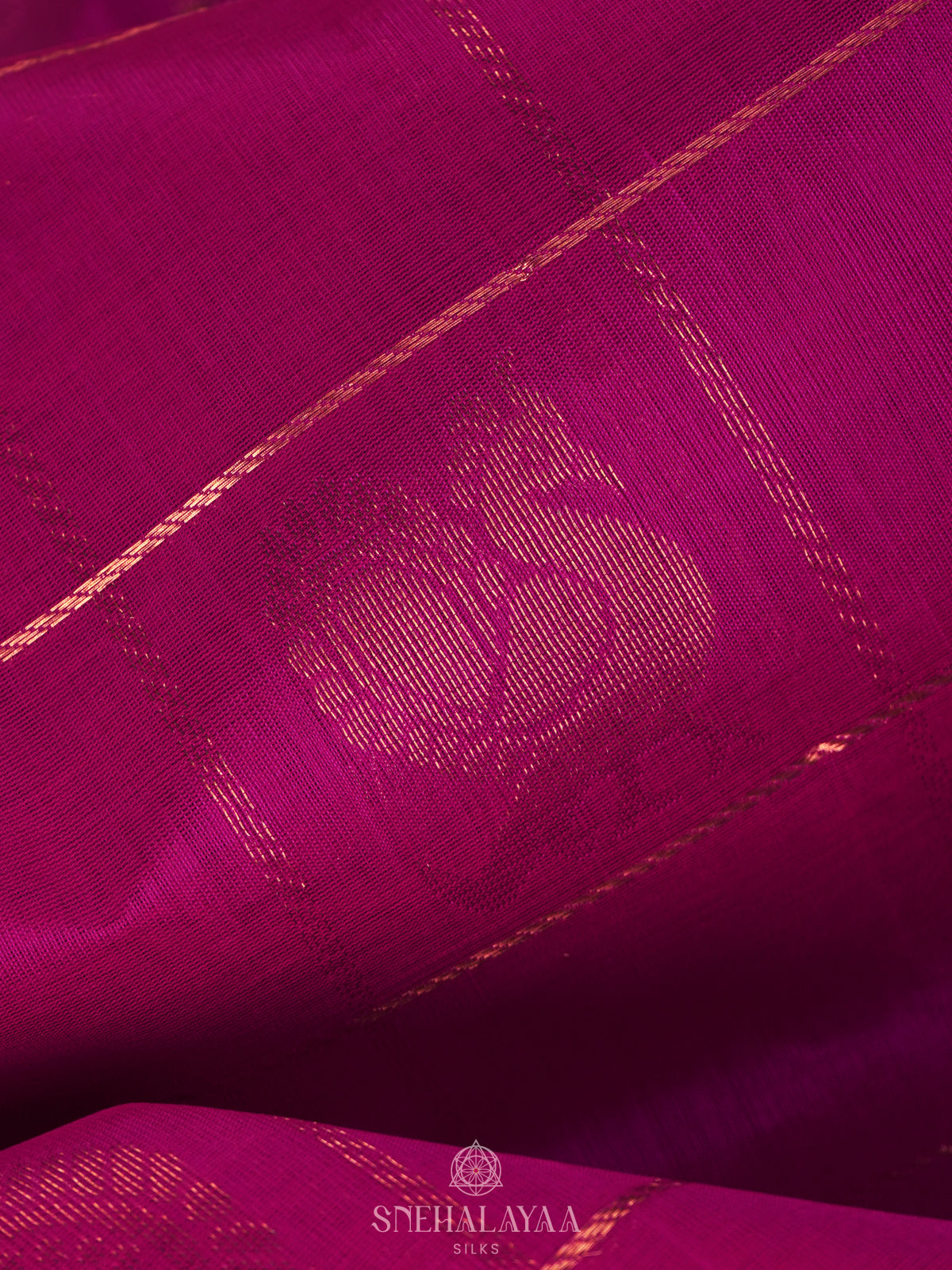 Pink Checked Silk Cotton Saree with Traditional Motifs and Zari Woven Border