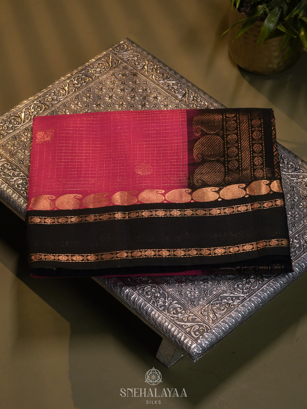 Pink Kanchi Silk Cotton Saree with 1000 Buttas