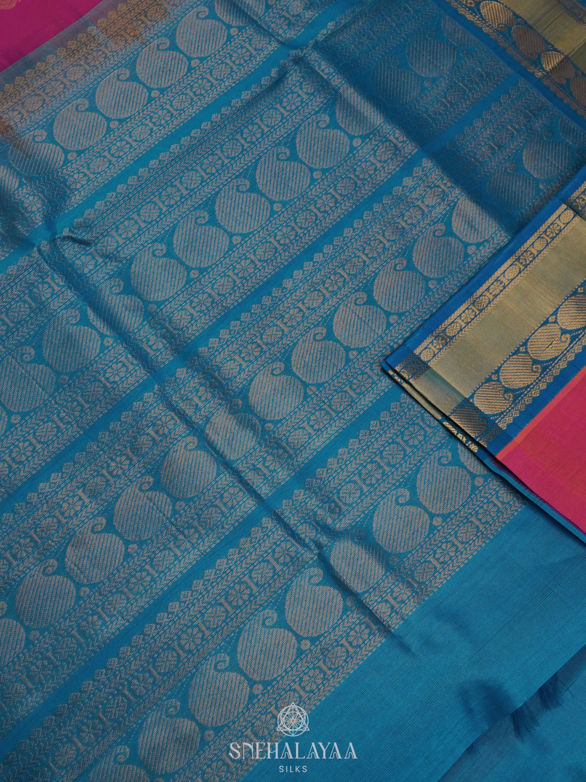 Pink Silk Cotton Saree with Zari Woven Buttas and Rich Golden Zari Border