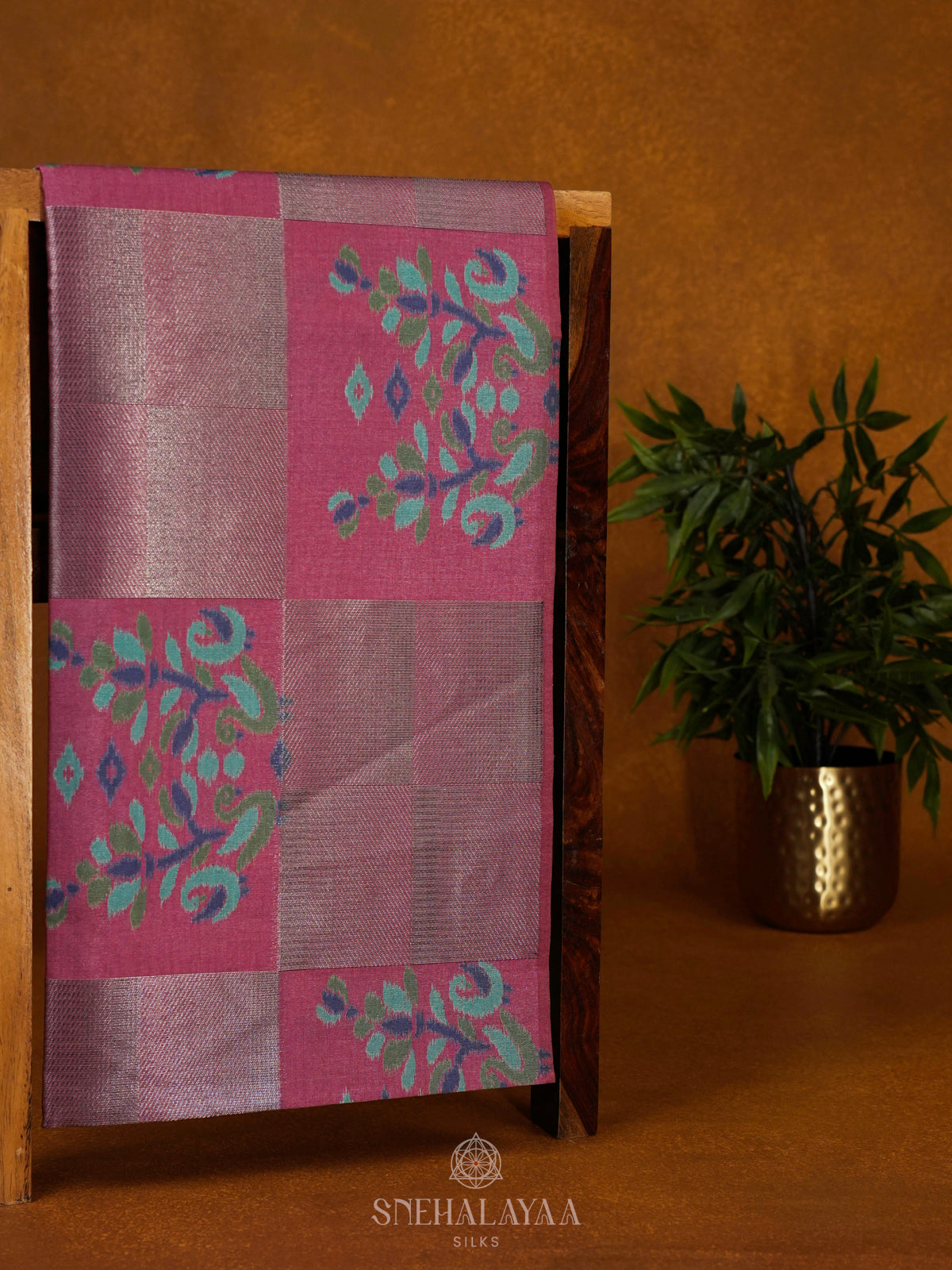 Magenta Jute Saree