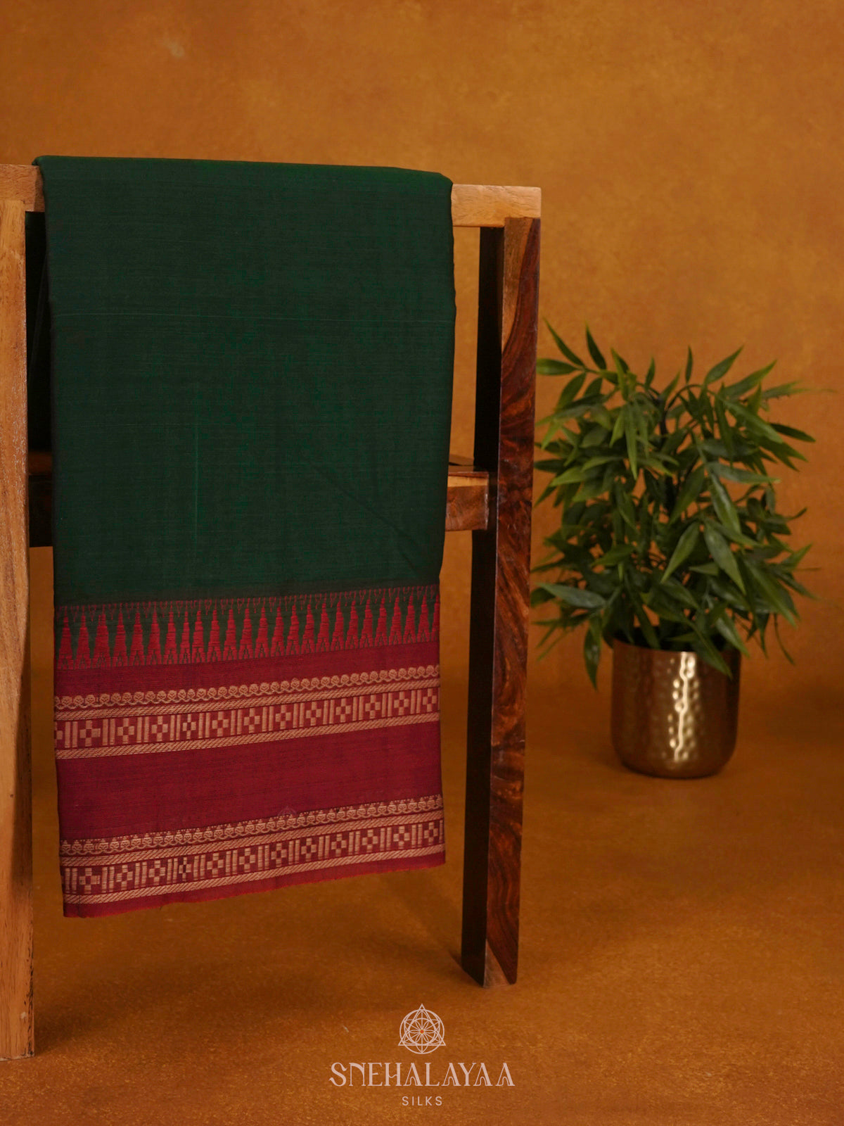 Forest Green Narayanpet Cotton Saree without Blouse