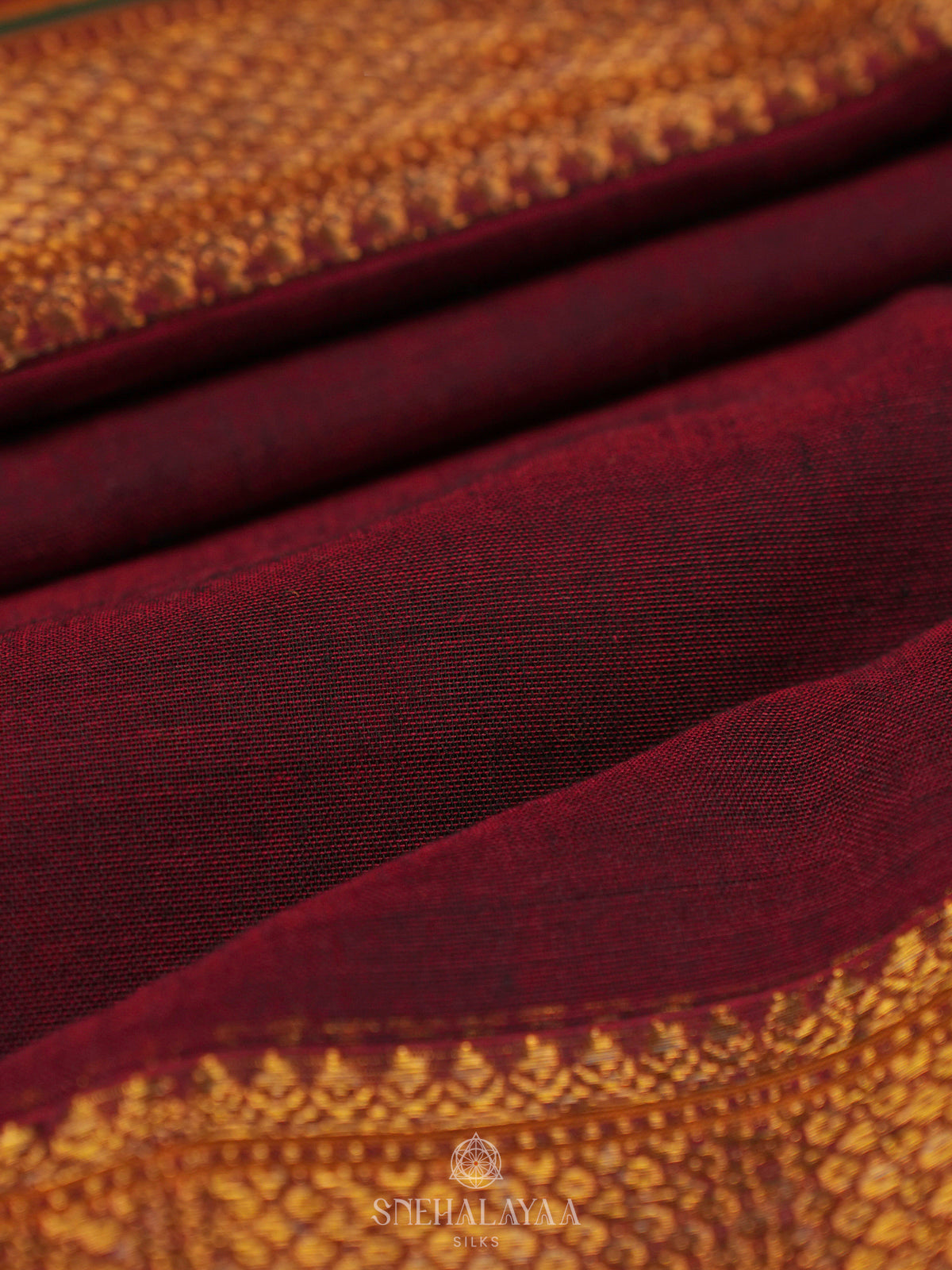Maroon Narayanpet Cotton Saree without Blouse