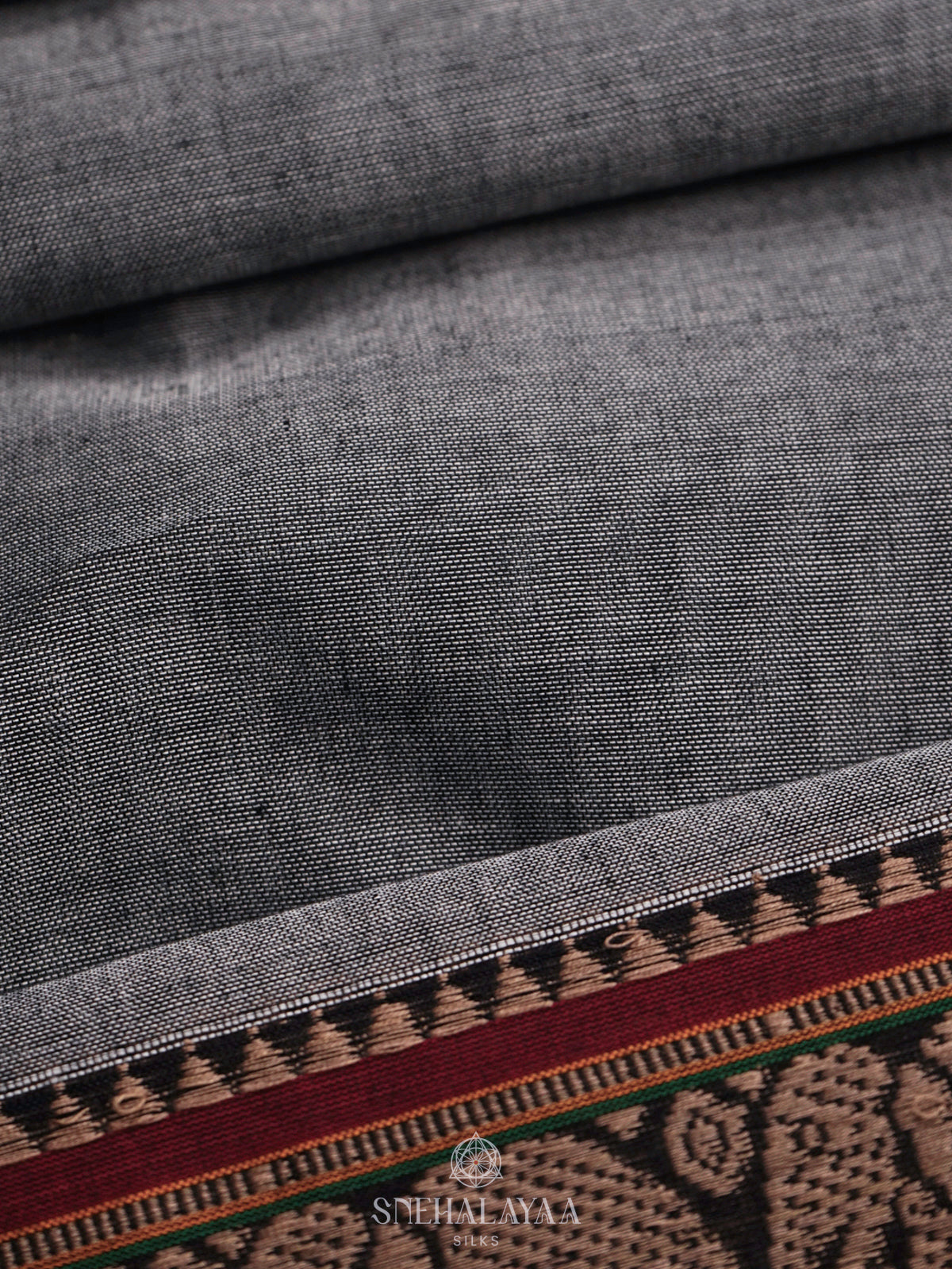 Grey Narayanpet Cotton Saree without Blouse