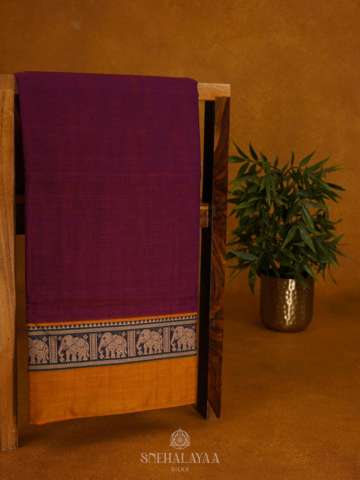 Magenta Narayanpet Cotton Saree without Blouse