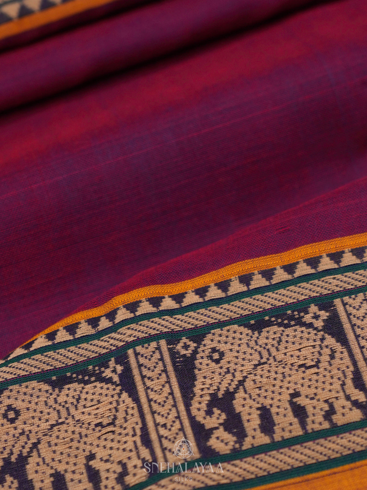 Magenta Narayanpet Cotton Saree without Blouse