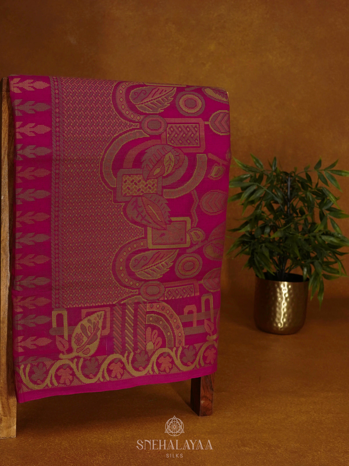 Magenta Pink Bengal Cotton Saree