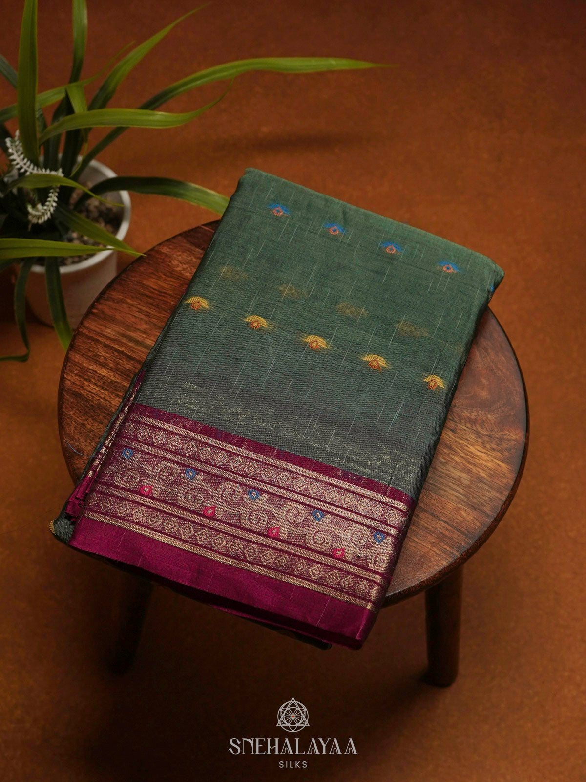 Pale Green Bengal Cotton Saree