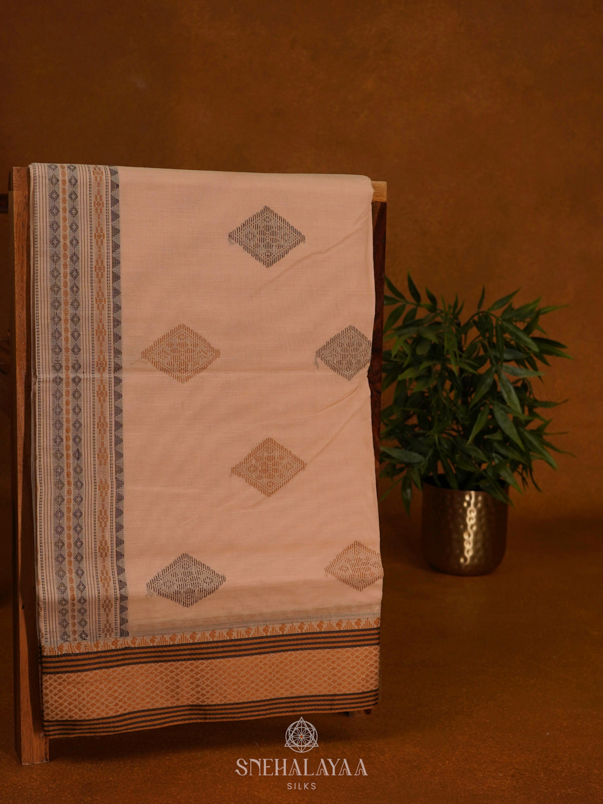 Cream Bengal Cotton Saree