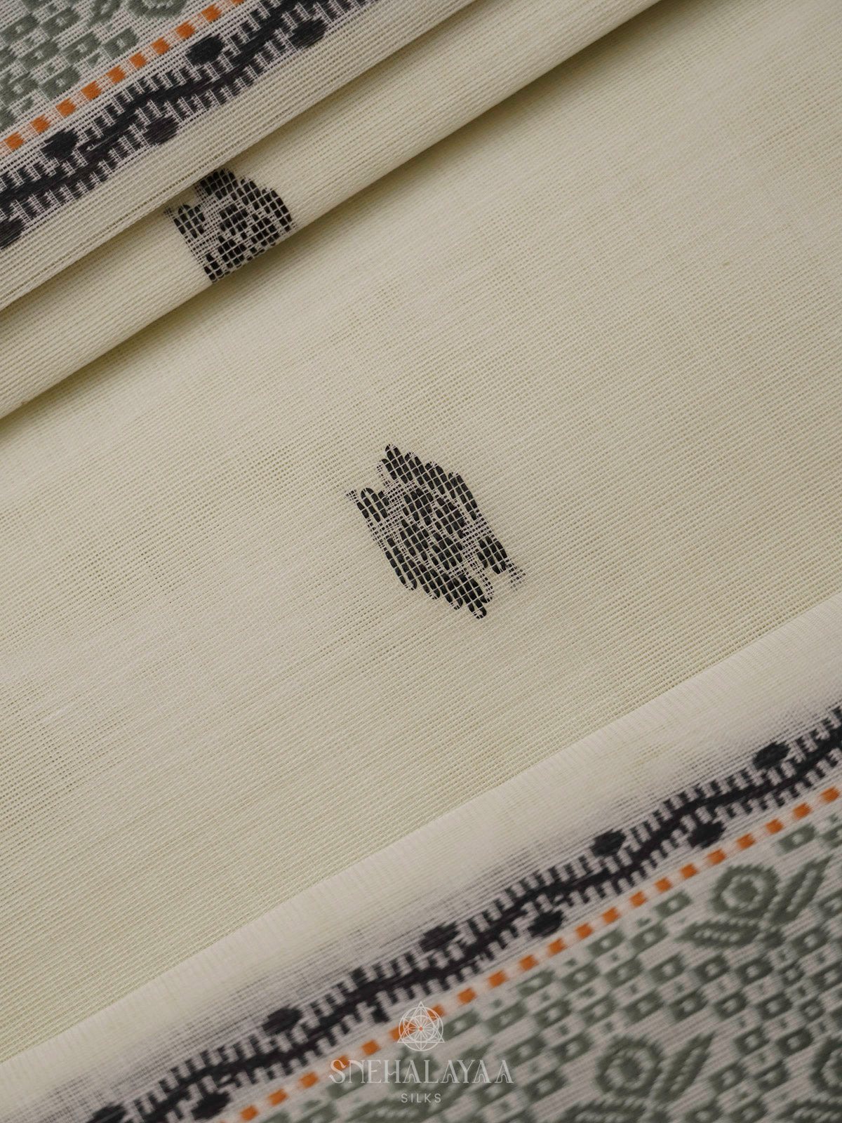 Off White Bengal Cotton Saree