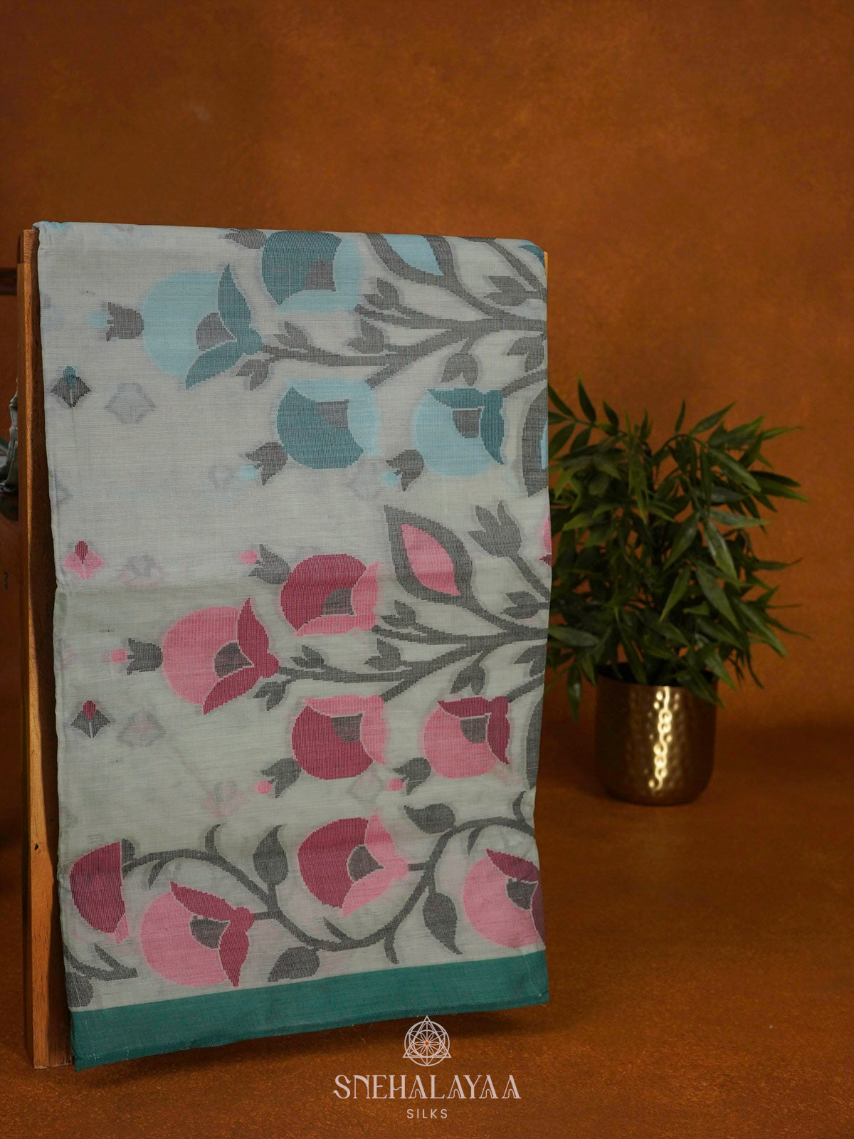 Pale Green Bengal Cotton Saree