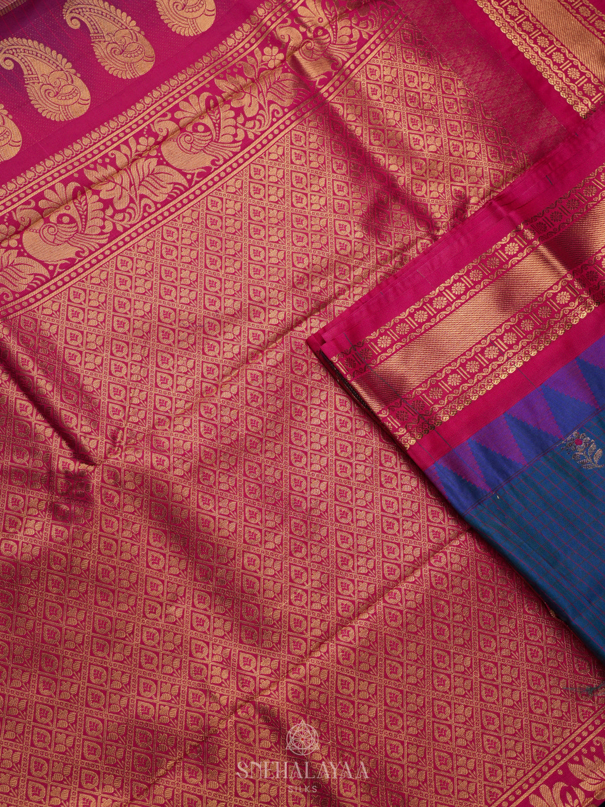 Navy Blue Gadwal Saree