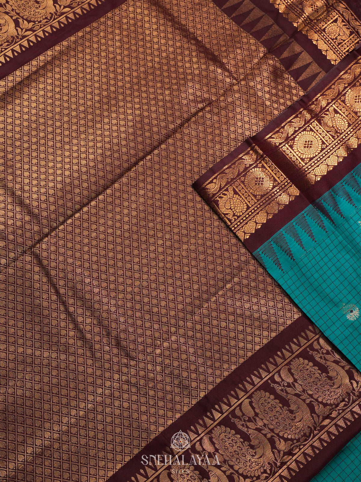 Peacock Blue Gadwal Saree