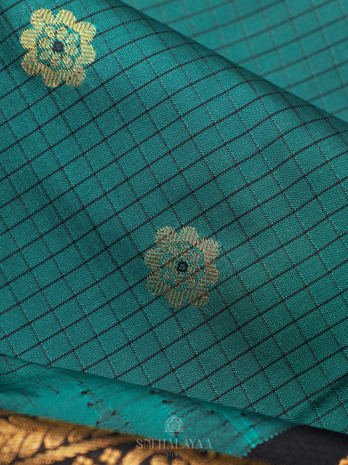 Peacock Blue Gadwal Saree