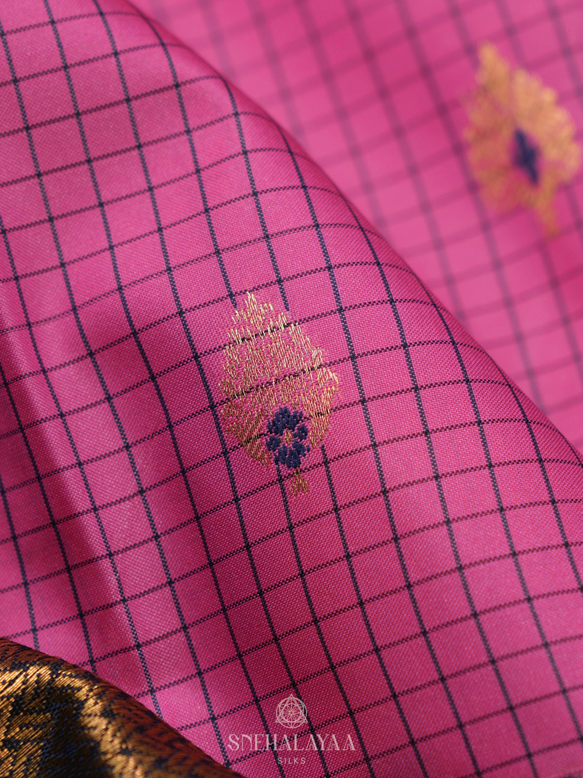 Pink Gadwal Saree