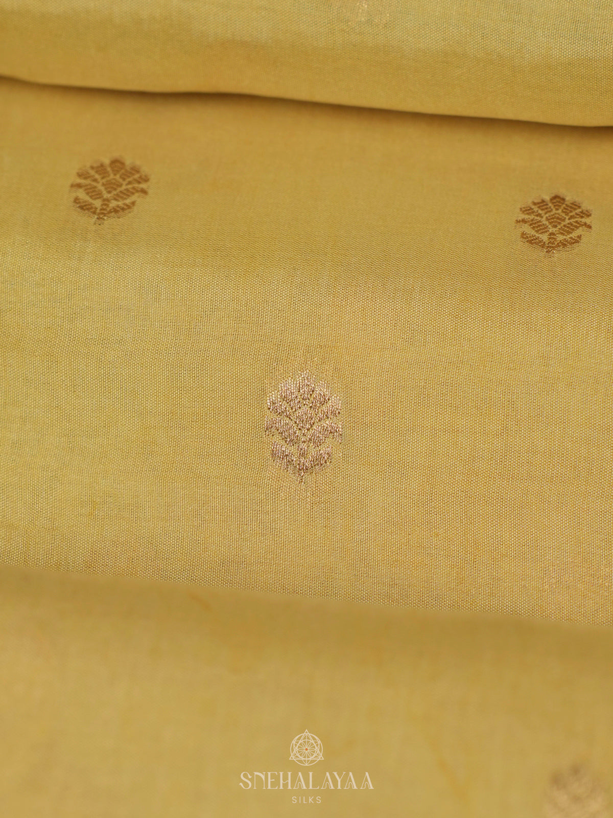 Pale Yelloe Banaras Silk Saree