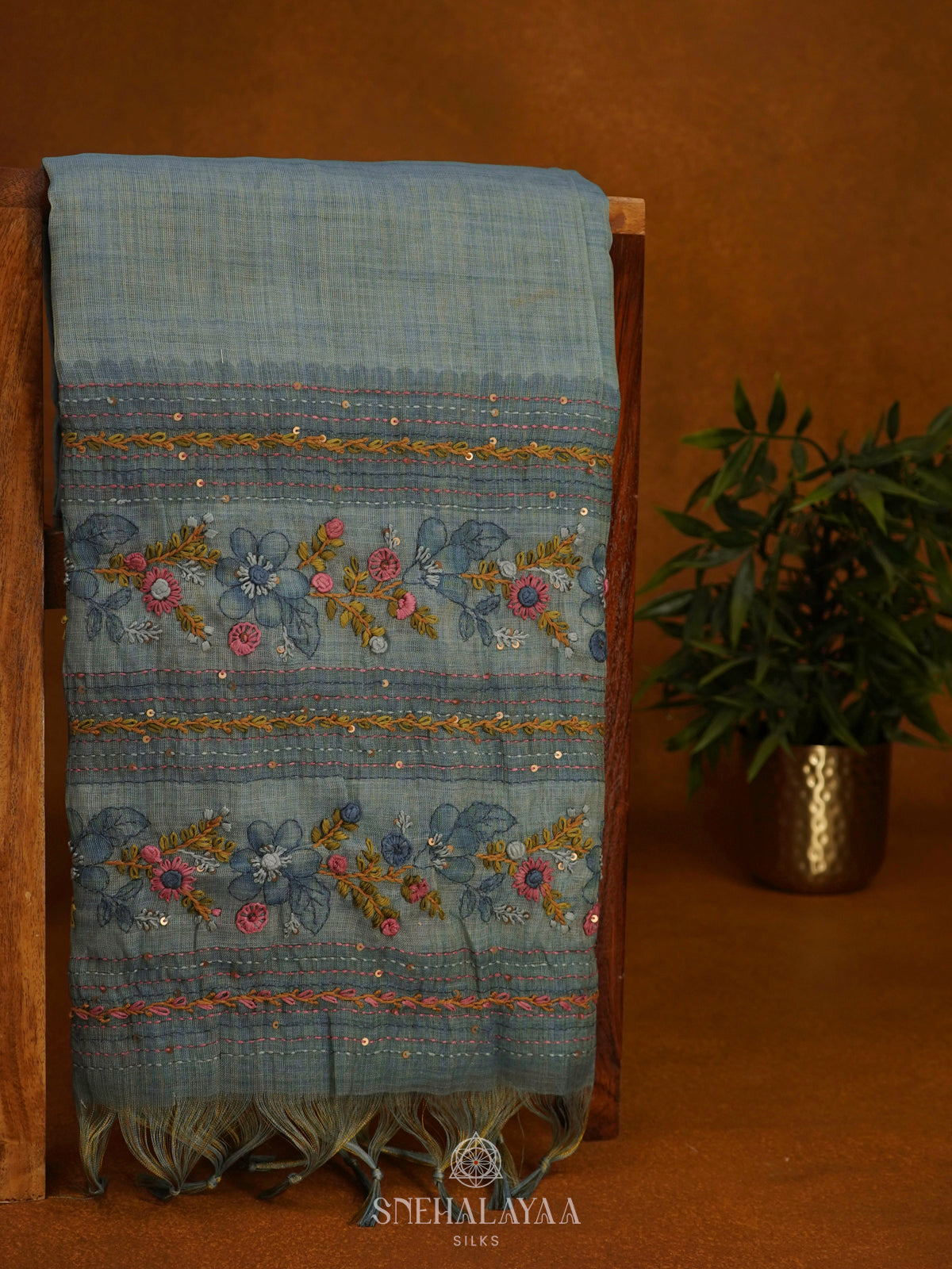 Blue Linen Saree