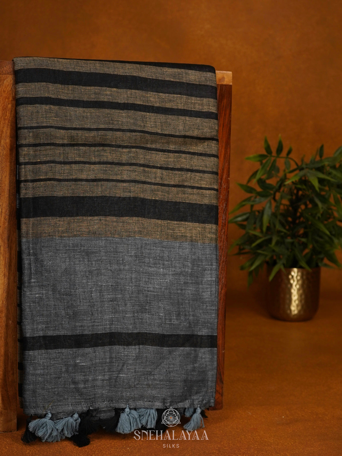 Multicolour Linen Saree
