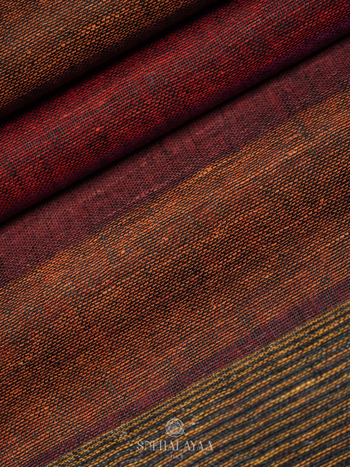 Maroon Linen Saree