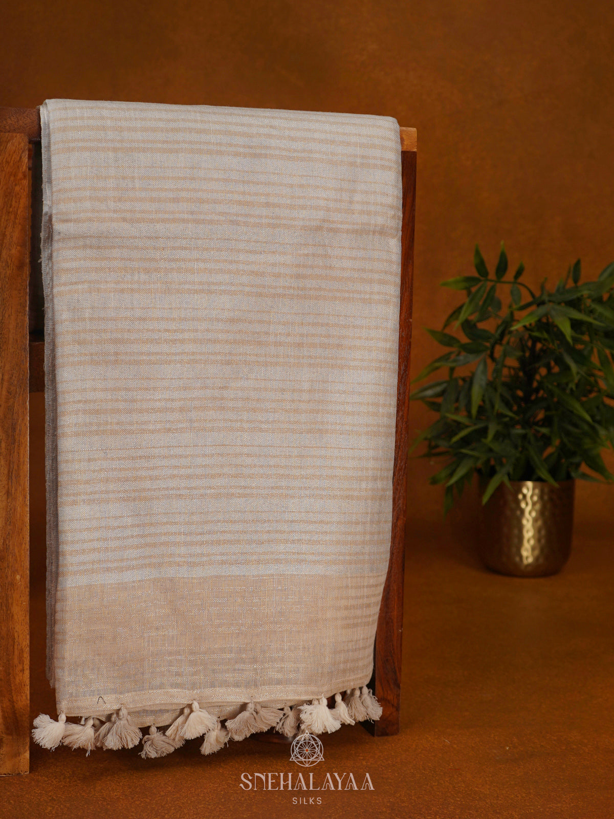Cream Linen Saree