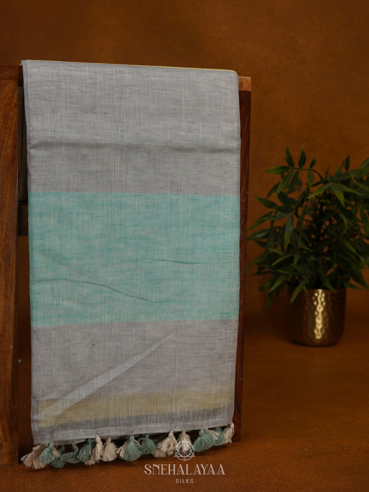 Multicolour Linen Saree