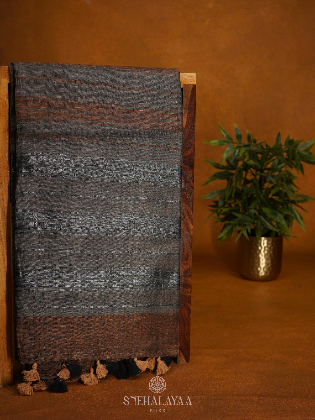 Grey Linen Saree