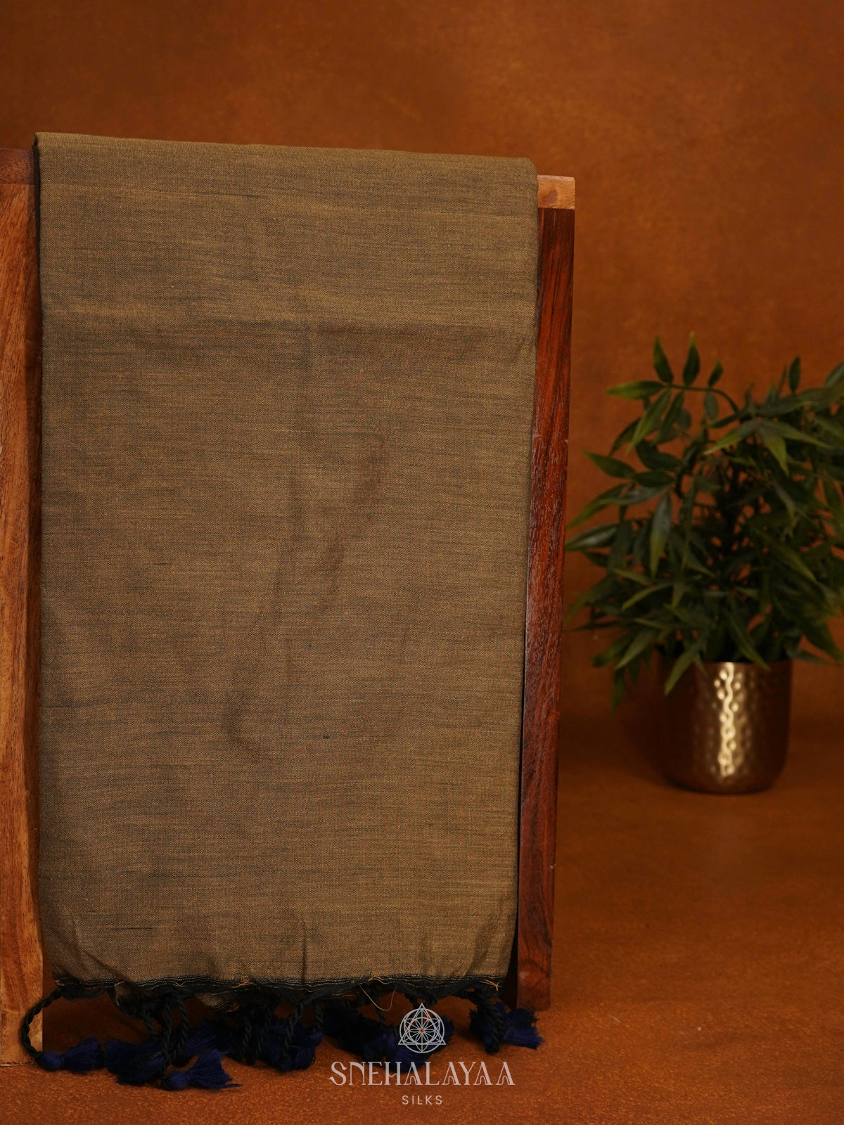 Coffee Brown Linen Saree