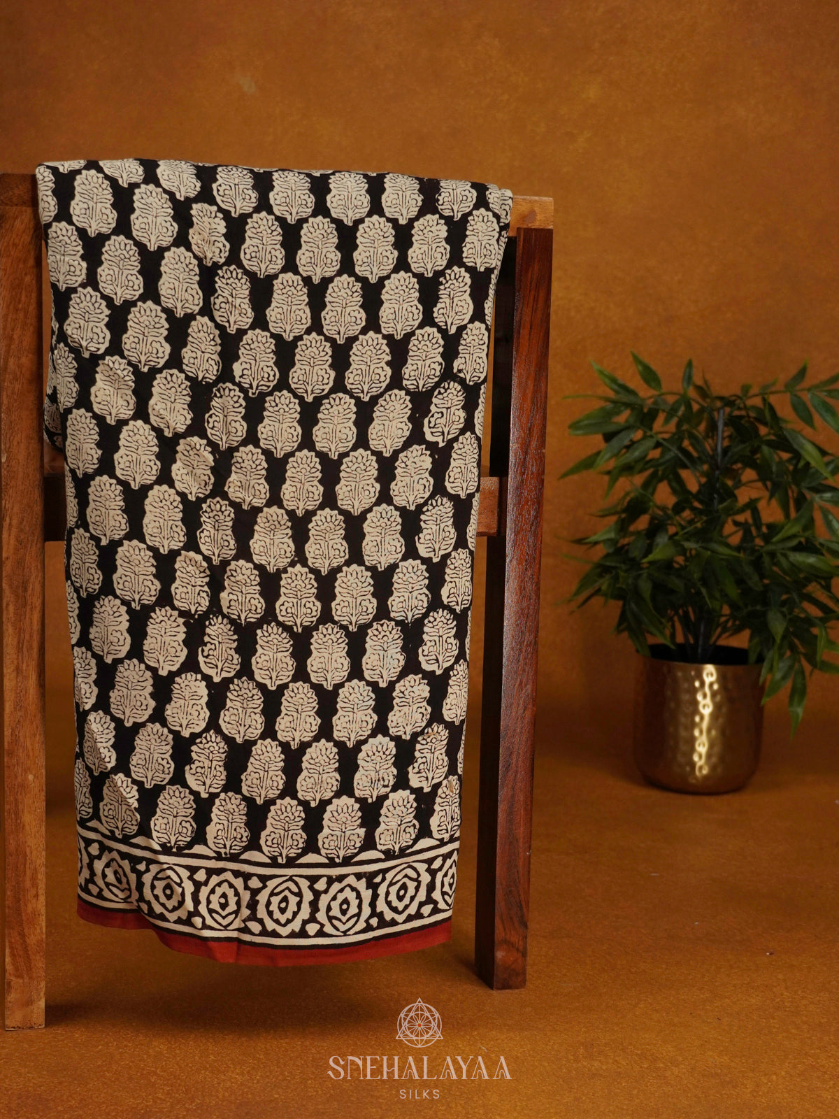 Black Modal Silk Saree