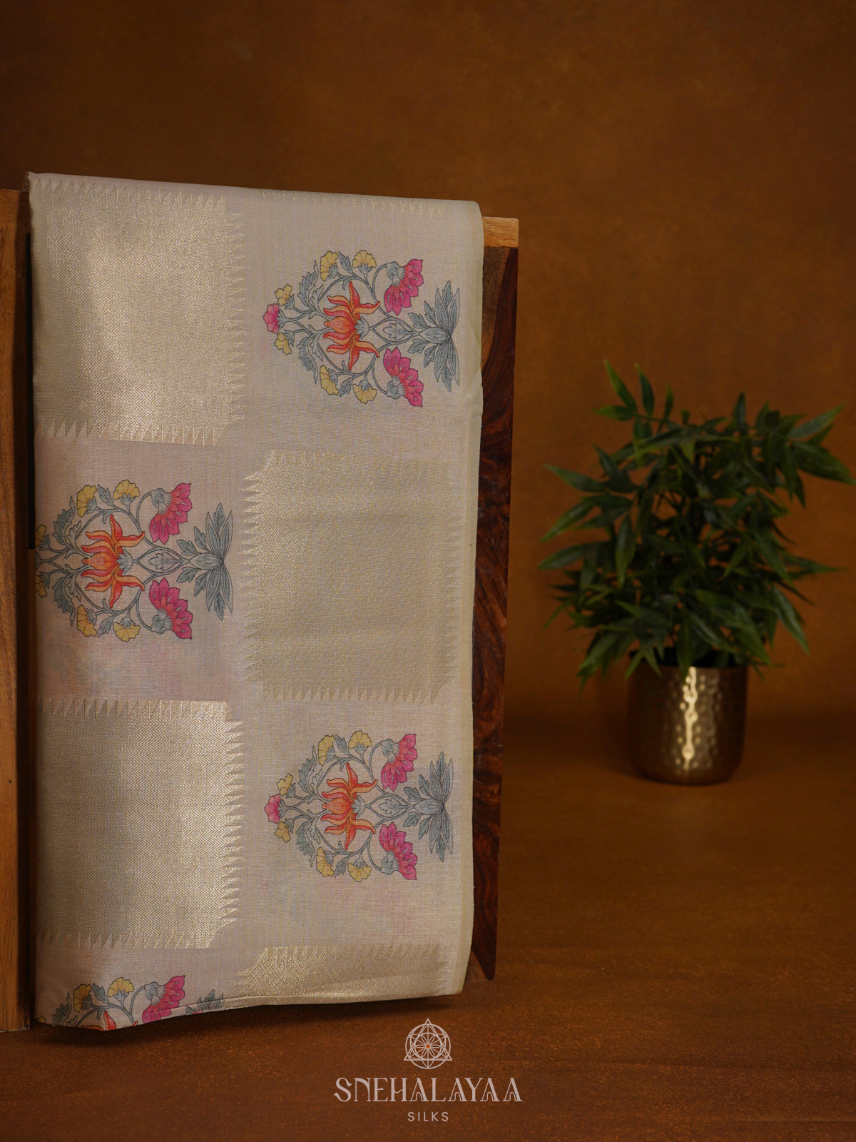 Cream Jute Saree