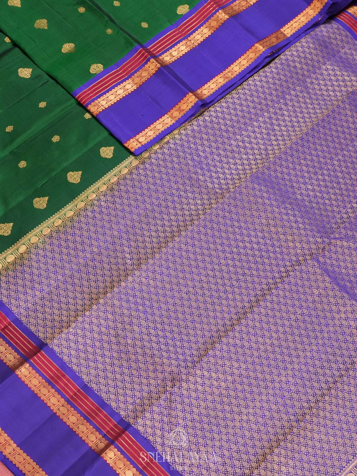 Bottle Green Kanjivaram Silk Saree