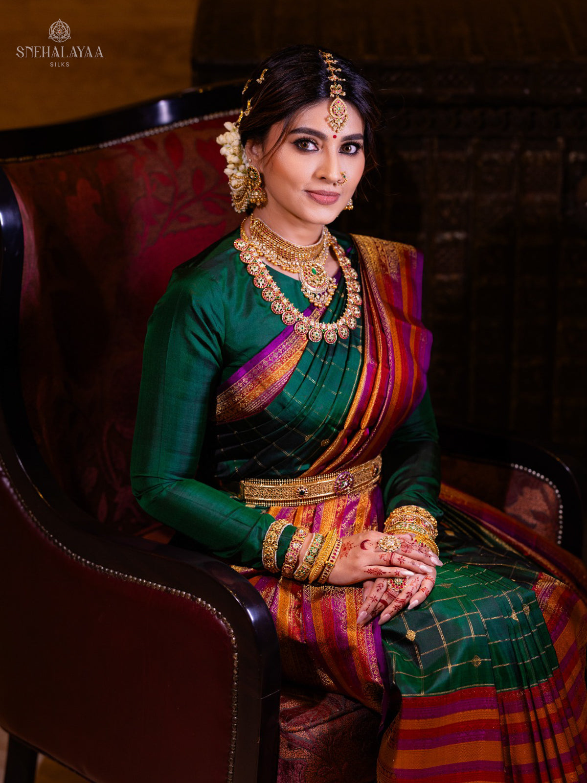 Emerald Green Kanjivaram Silk Saree with Gold Checks Butta | Purple Zari Border & Rich Pallu