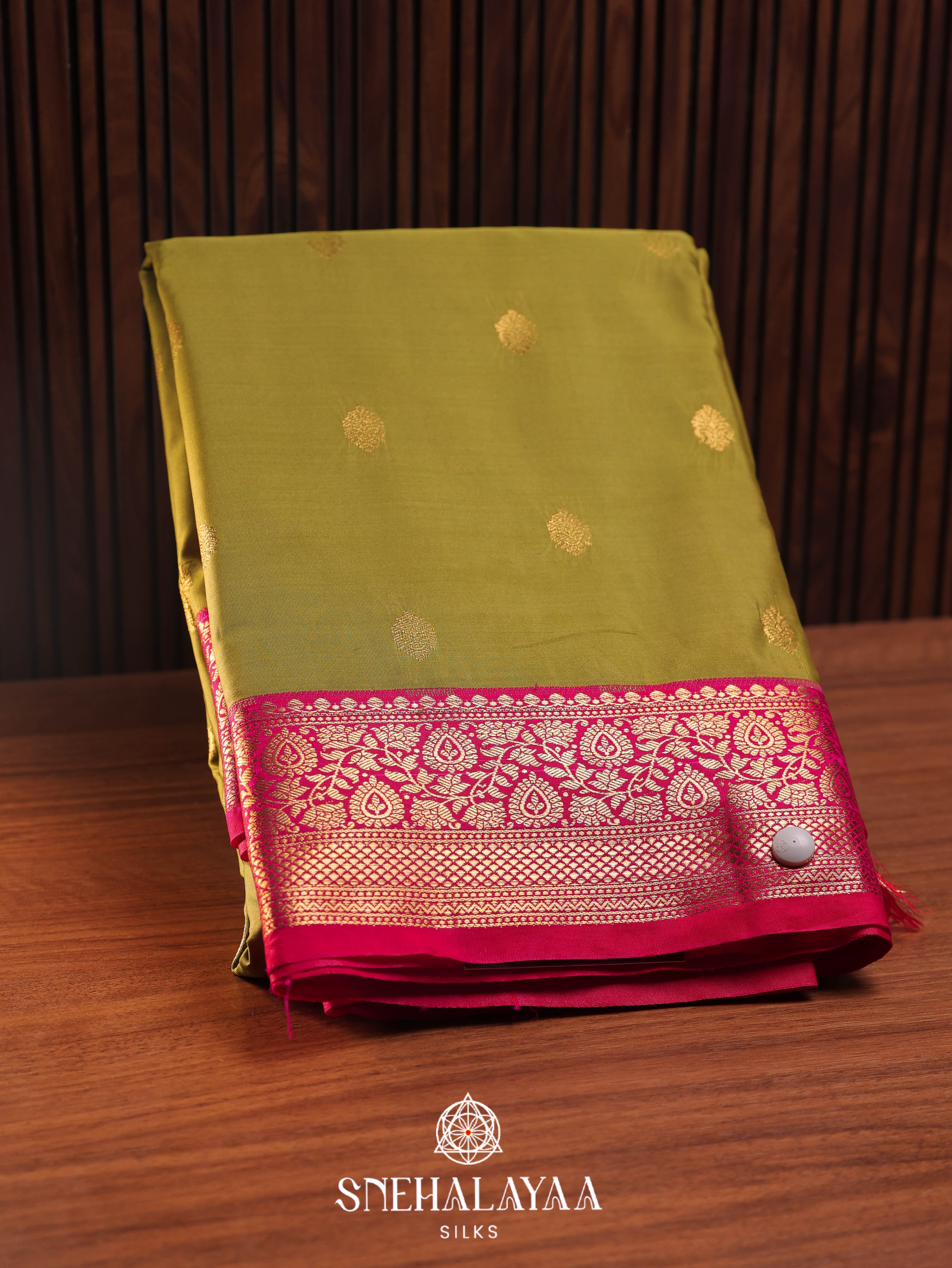 Mehandi Green Art Silk Saree