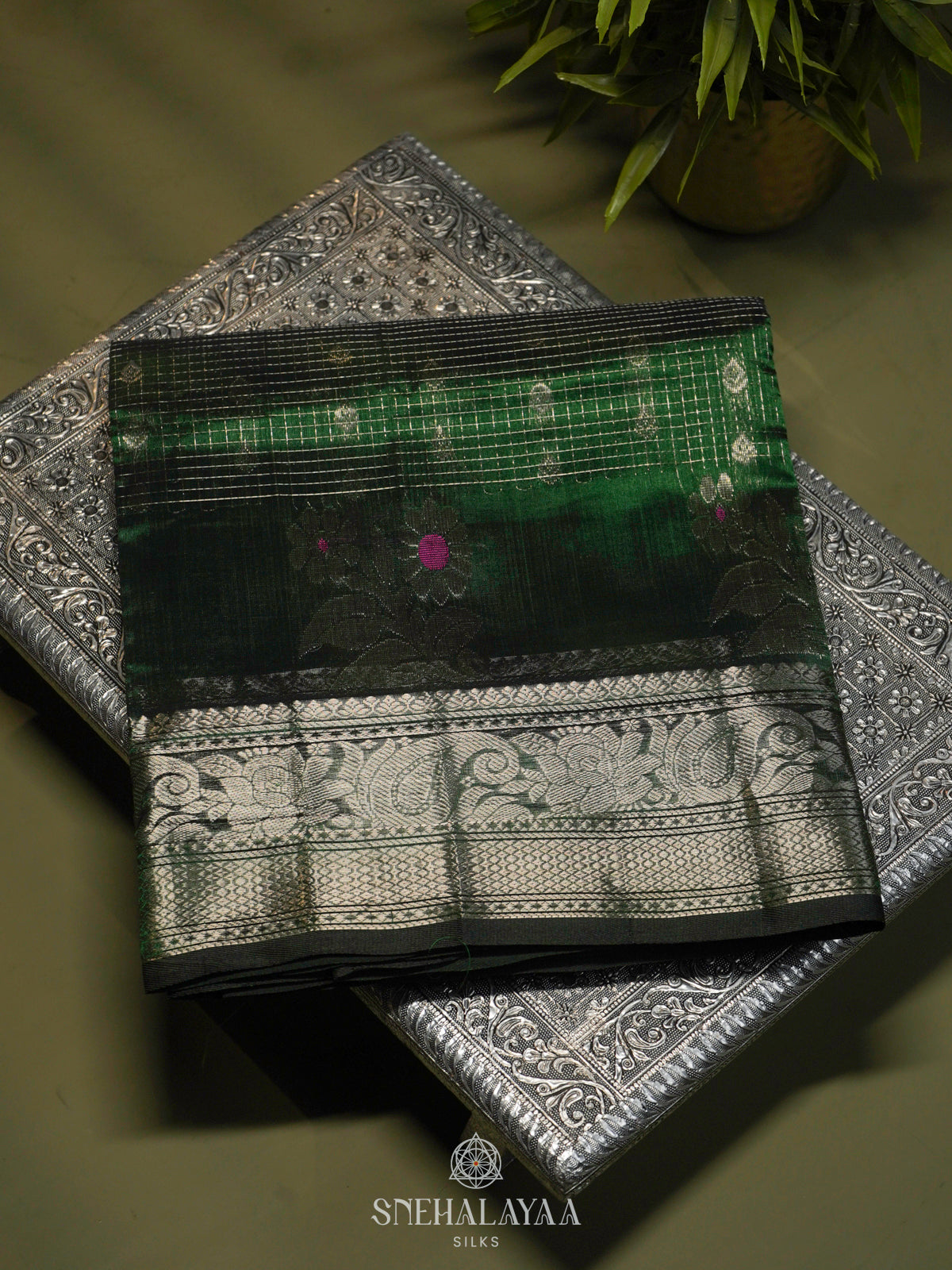 Emerald Green Kuppadam Silk Cotton