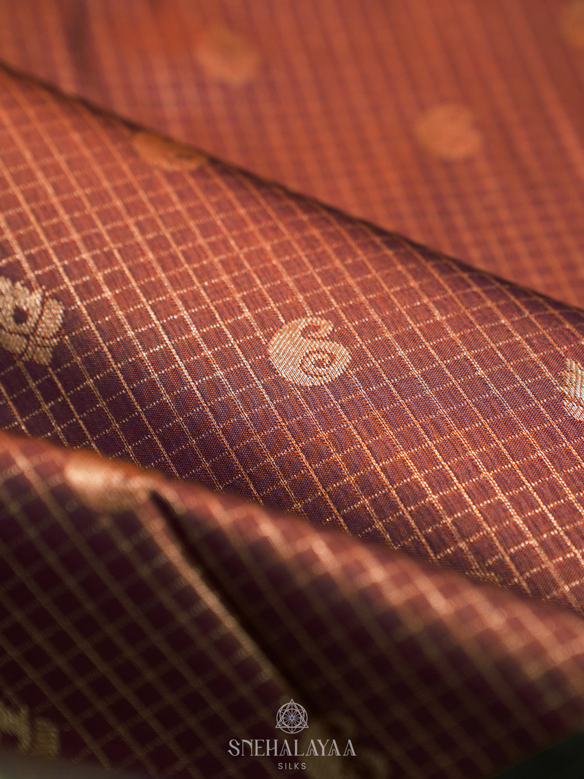 Brown Art Silk Sraee